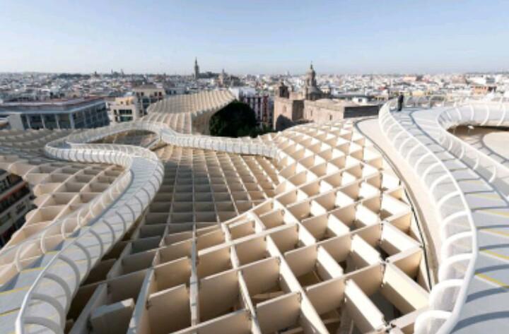 En El Corazon De Sevilla *